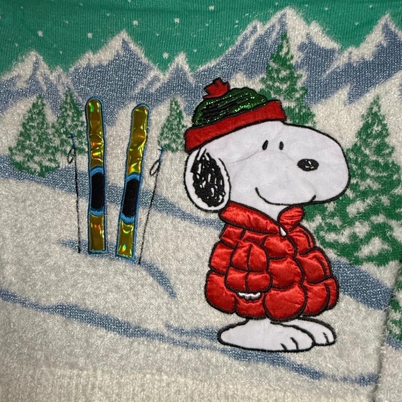 NWOT Peanuts | Snoopy Puffy Coat Fuzzy  Ugly Christmas Sweater XL - Picture 3 of 13